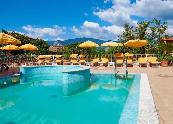 La Cioca 4* מאלצ'סינה